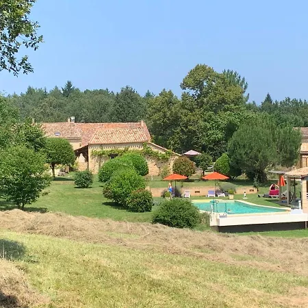 Au Coin Des Arbres Feriehus Biron (Dordogne)